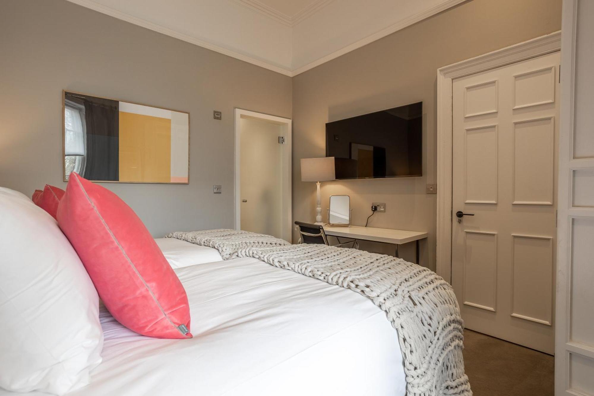 No1 Apartments & Bedrooms St Andrews - St Mary'S Dış mekan fotoğraf